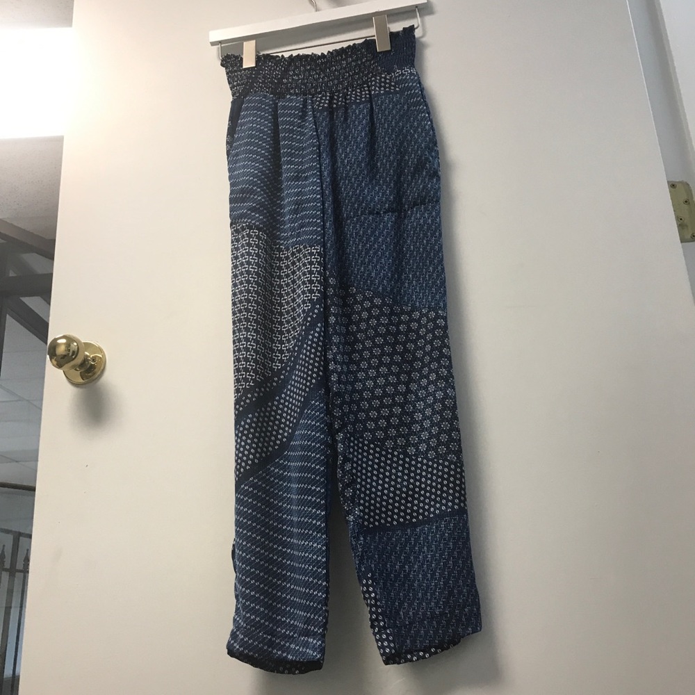 Amadi Capri Pants
